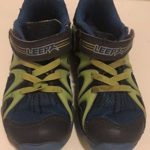 Toddler sneakers